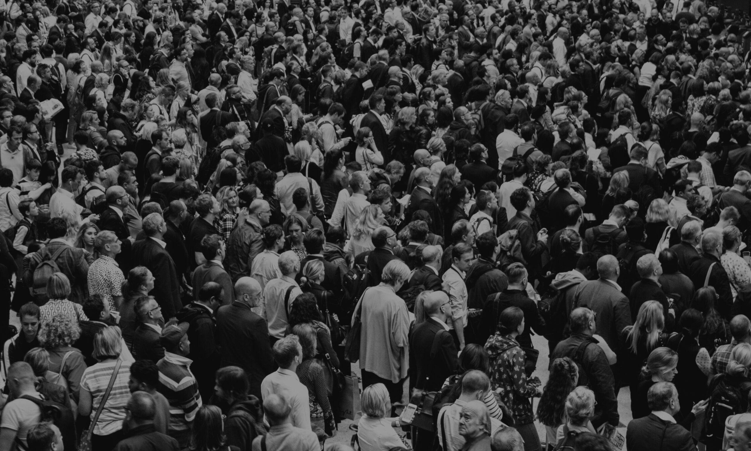 hollr-agency-network-black-white-crowd-of-people